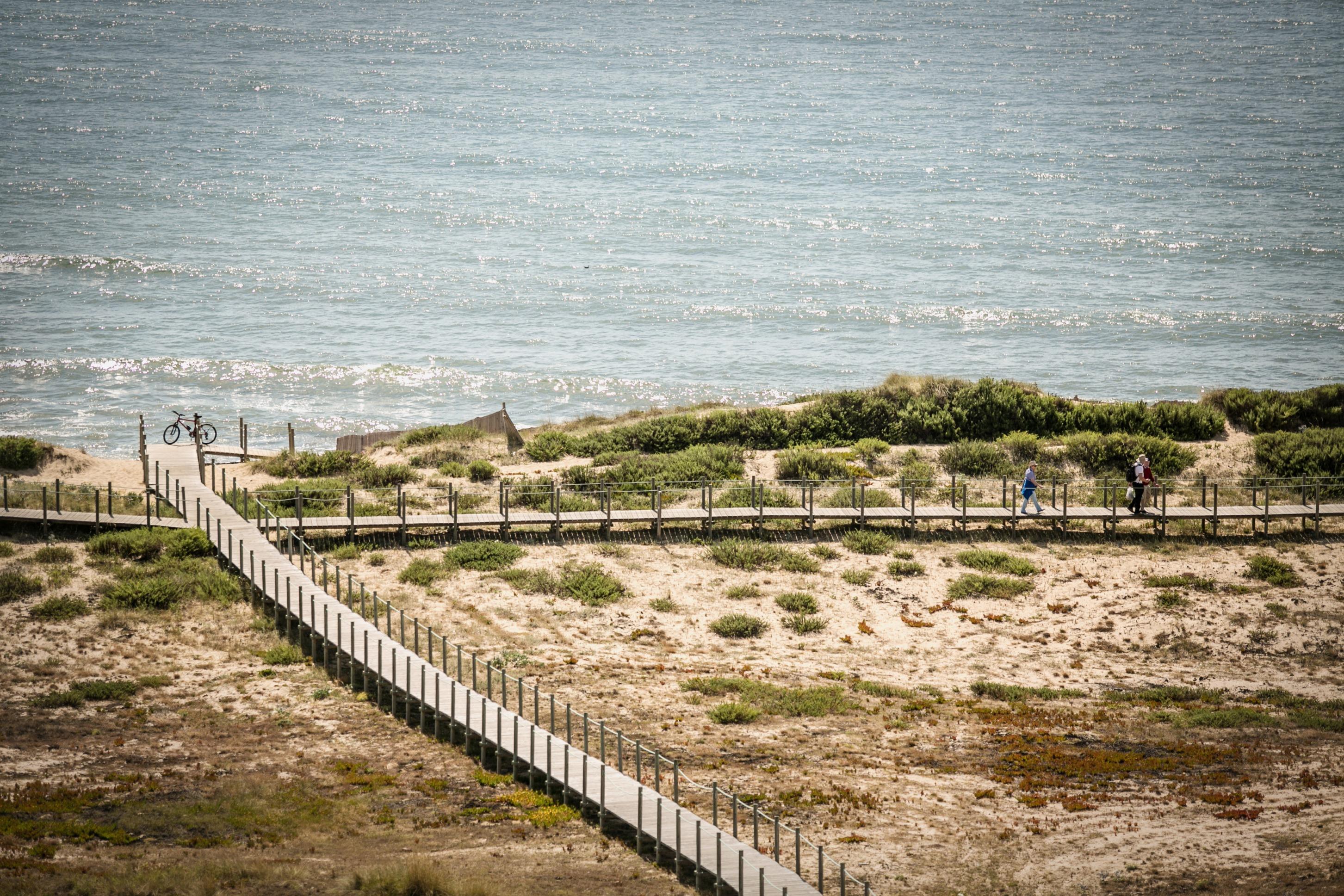 Hotel Solverde Spa And Wellness Center Vila Nova de Gaia Dış mekan fotoğraf The boardwalk at the beach