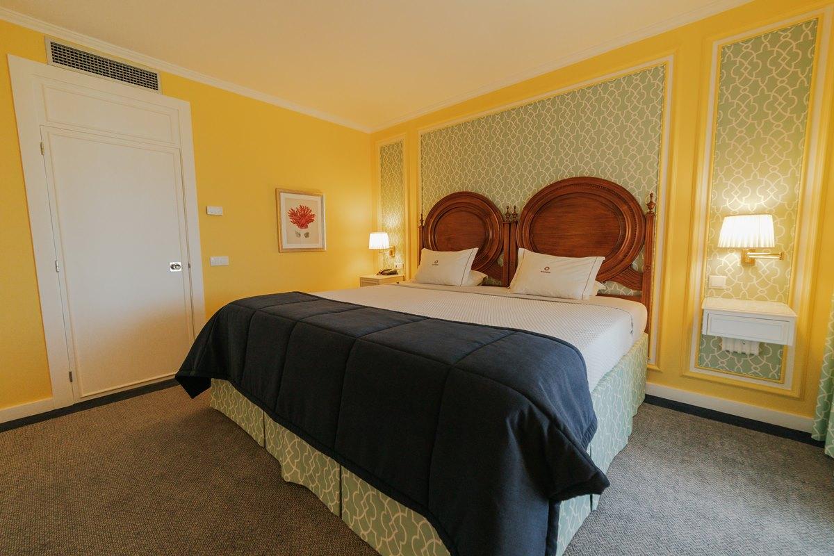 Hotel Solverde Spa And Wellness Center Vila Nova de Gaia Dış mekan fotoğraf A bedroom at the hotel