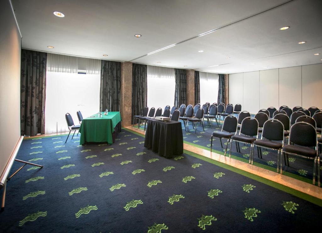 Hotel Solverde Spa And Wellness Center Vila Nova de Gaia Dış mekan fotoğraf Meeting room